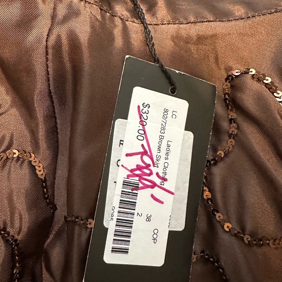 CarlOpik skirt - Picture 7 of 12